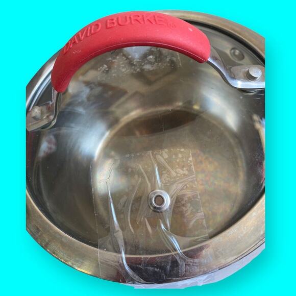 David Burke Stainless Steel Chef Pan 2 Qt Saucepan Red Handles and Lid Grips - Picture 4 of 7